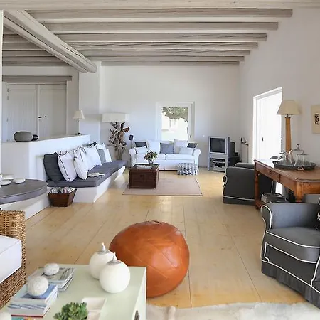 Manita Villa *