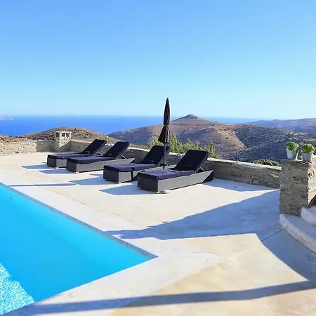 Manita Villa *