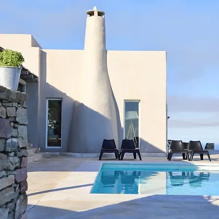 Manita Villa *